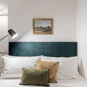 Studio met een King Size Bed